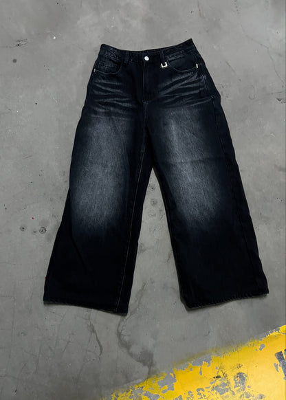 STANDARD ISSUE JEANS